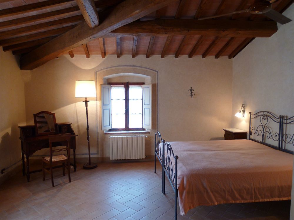 Hotel Castello Di Tavolese Certaldo Exterior foto