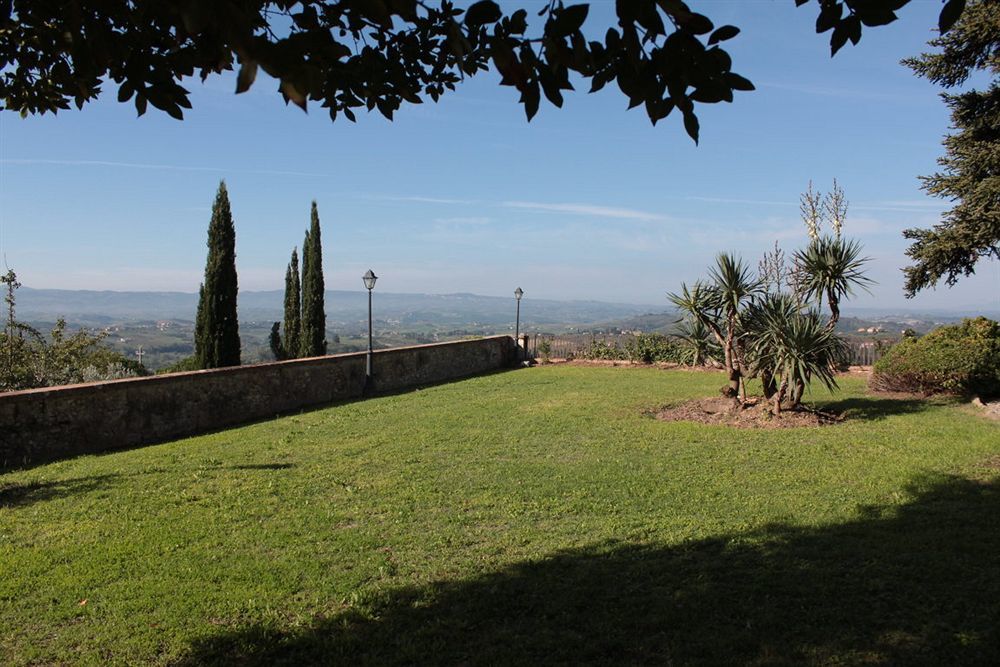 Hotel Castello Di Tavolese Certaldo Exterior foto